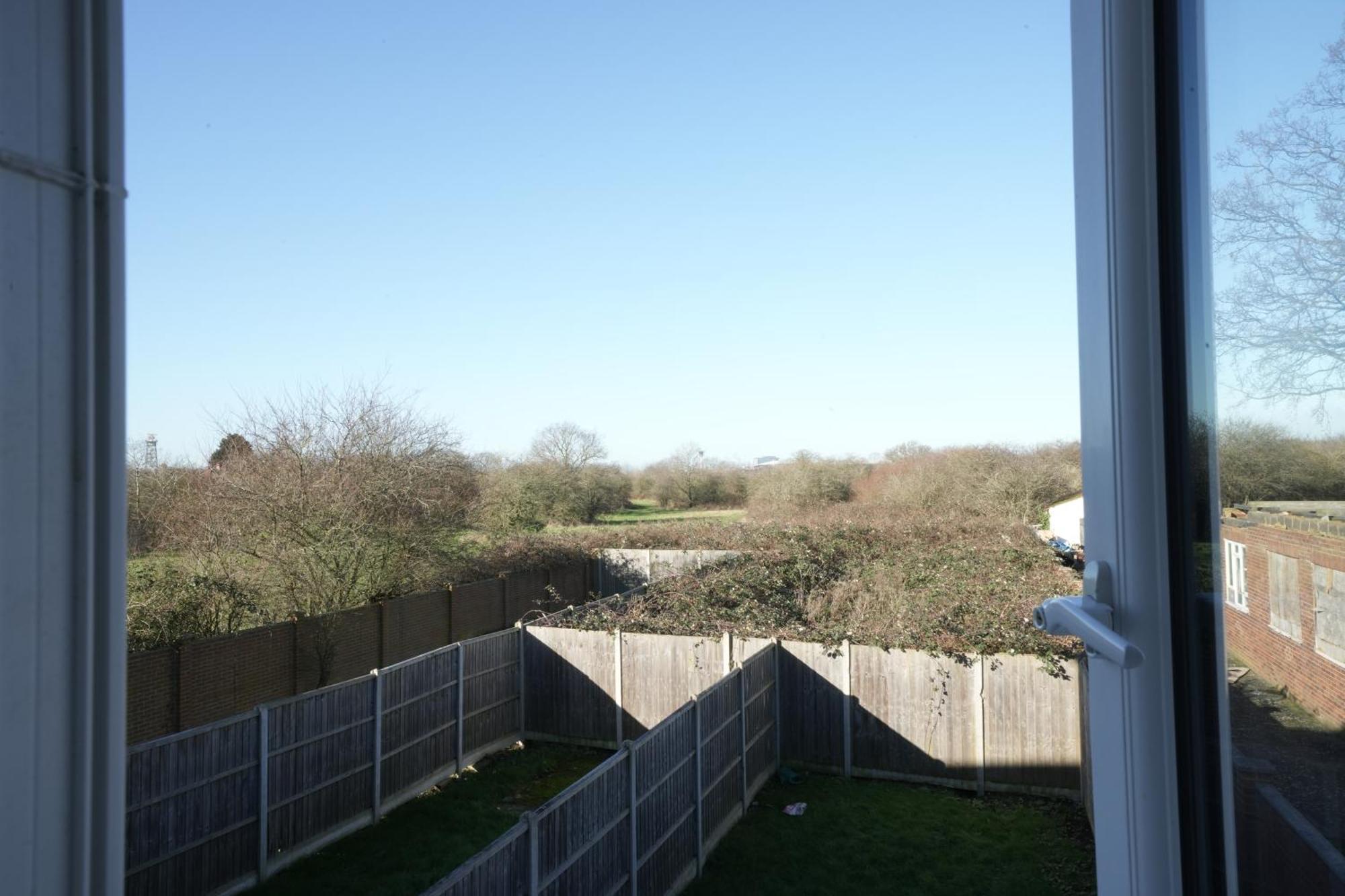 Hatton Apartments Heathrow Airport- Free Parking-Free Underground To And From Heathrow Airport Hatton Cross See Picture-See London Fast Hatton Cross To Central London 30Min Buitenkant foto